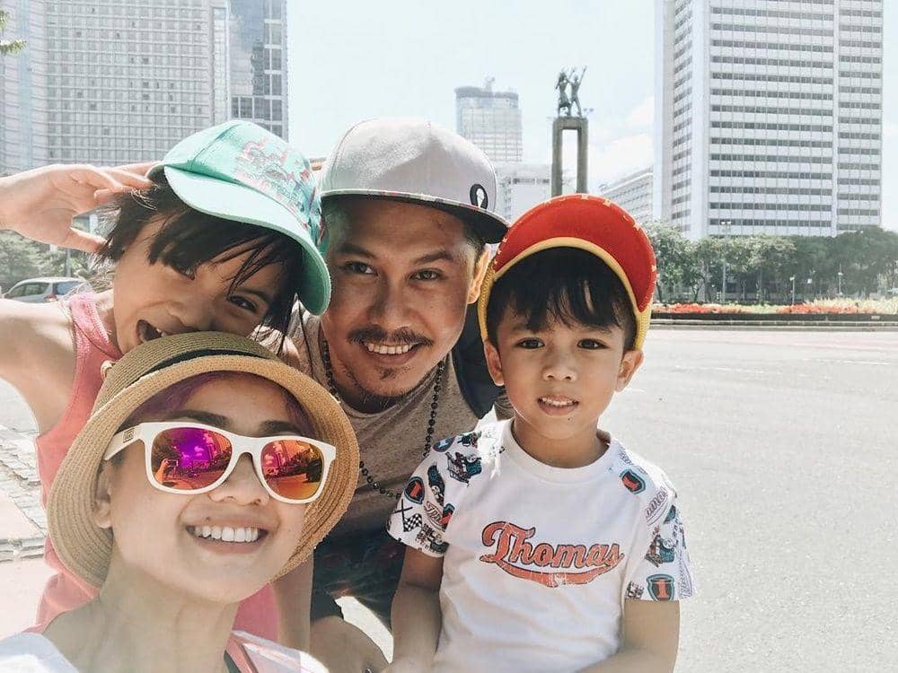 Instagram.com/nirinazubir_