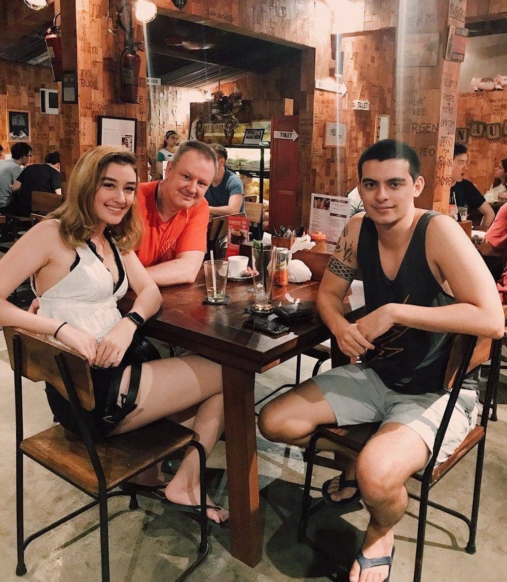 Instagram.com/natasharyder