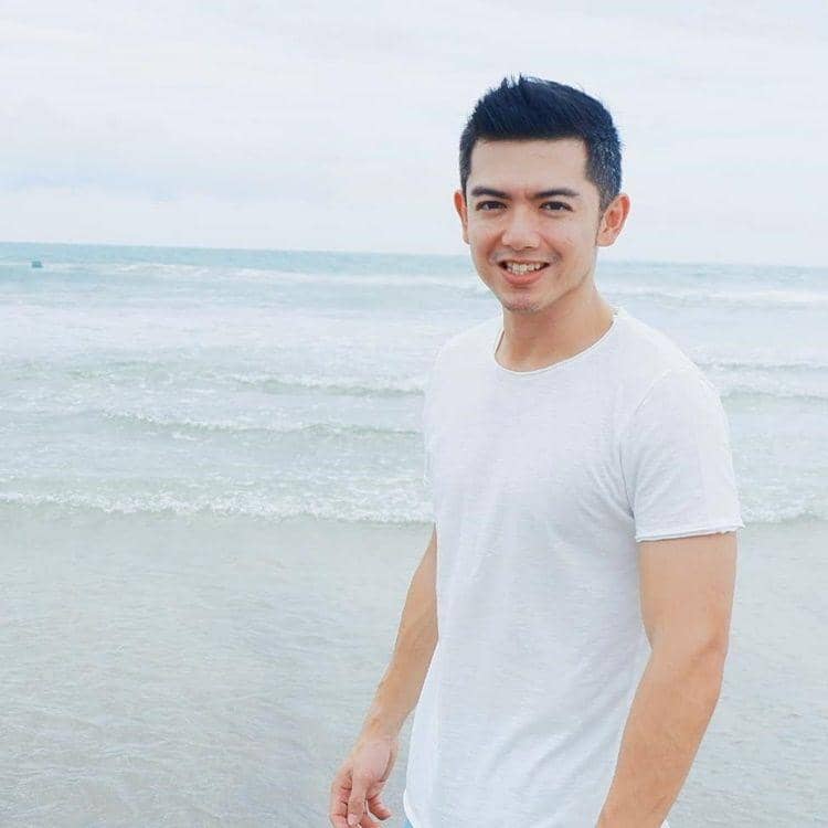 Instagram.com/nickytirta