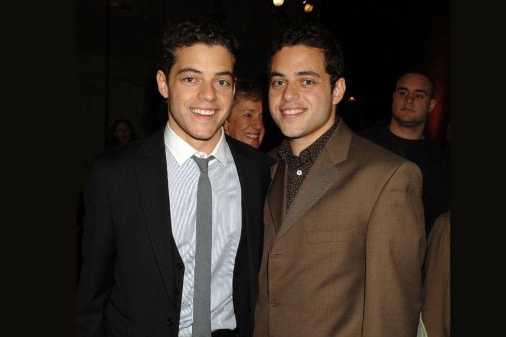 vulture.com/Twin Images-Robin Platzer