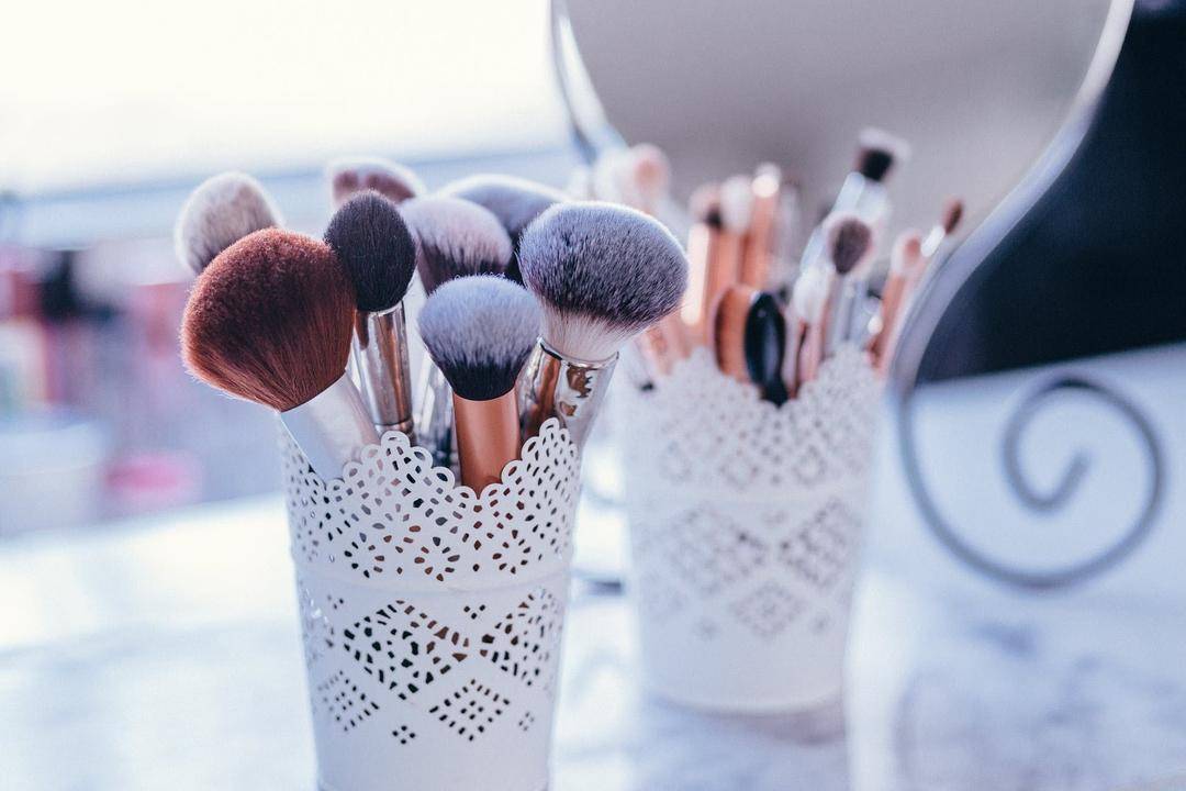 4 Jenis Kuas untuk Hasil Foundation dan Contouring yang Flawless!