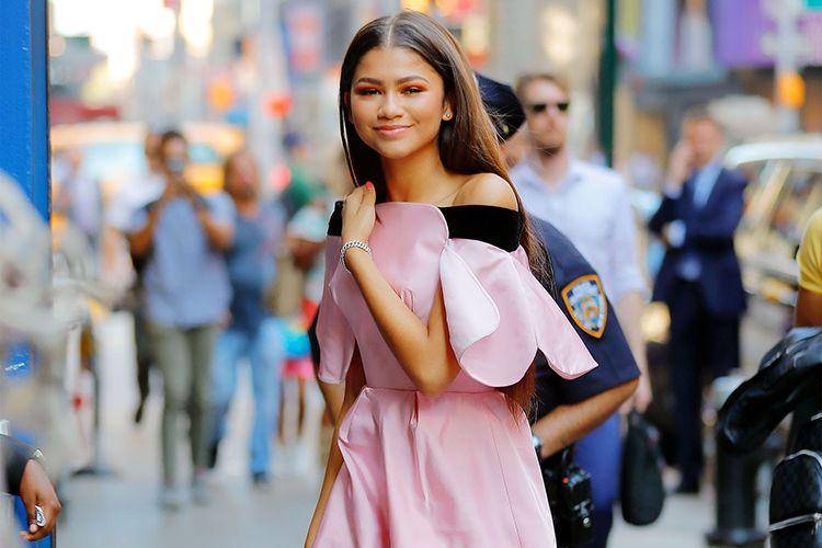 Setelah Gigi Hadid, Tommy Hilfiger akan Berkolaborasi dengan Zendaya