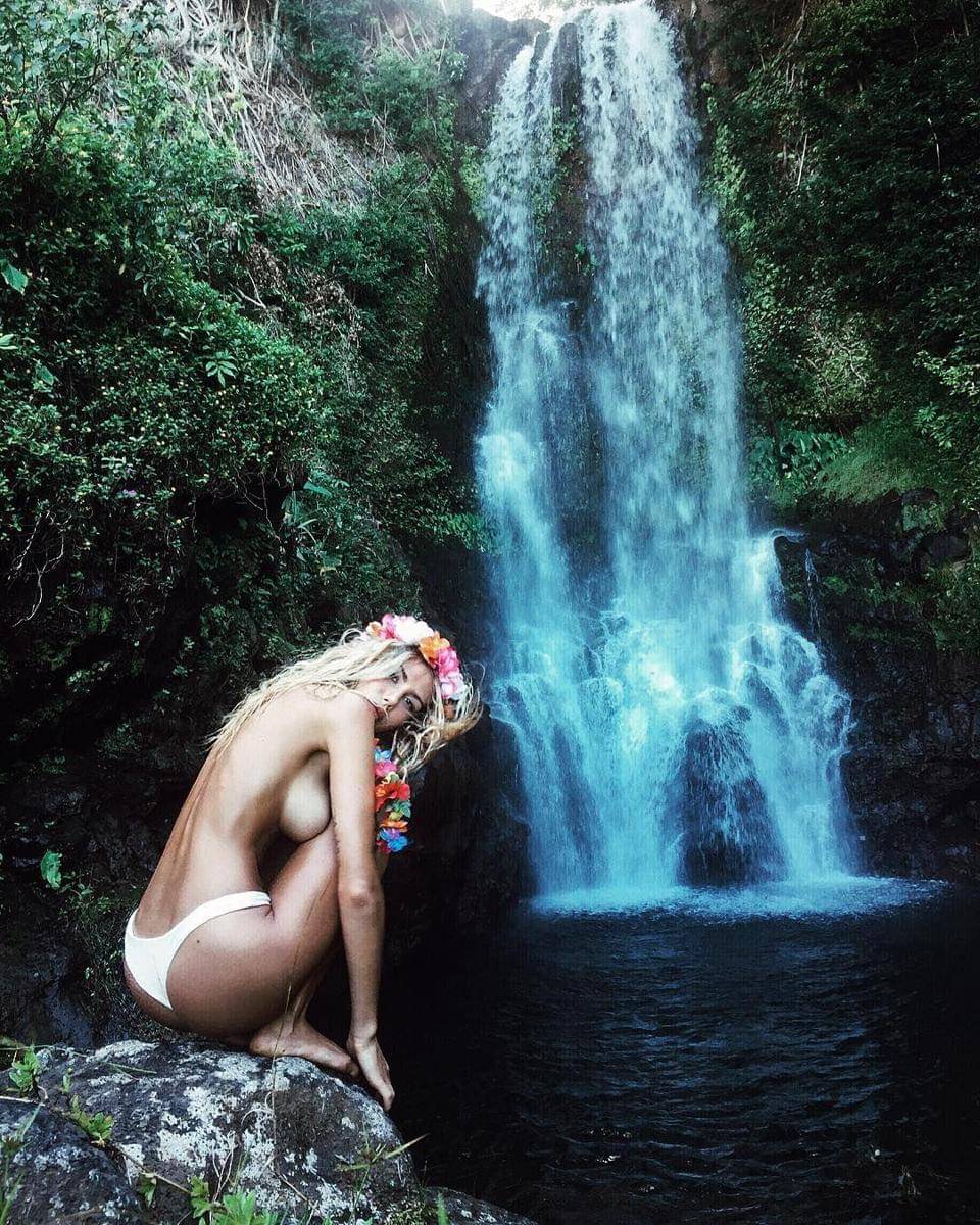 Instagram.com/Sahara Ray