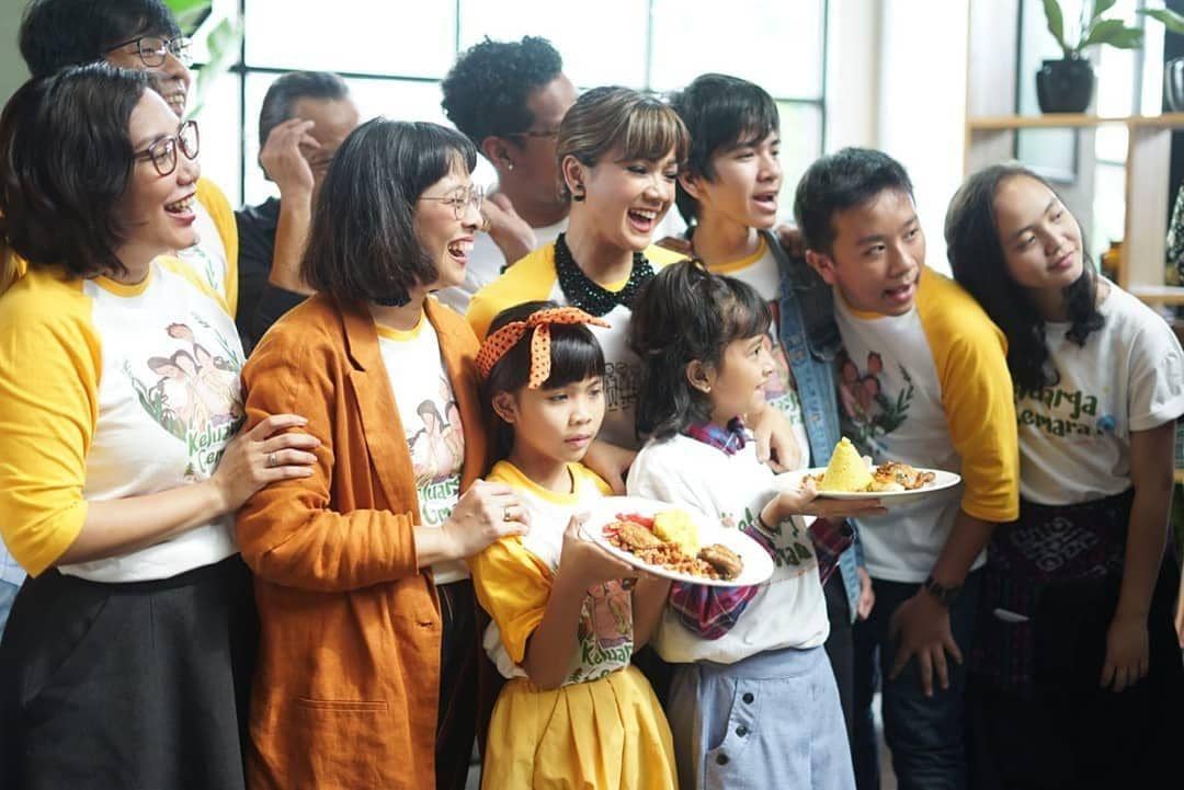 instagram.com/anggiakharisma