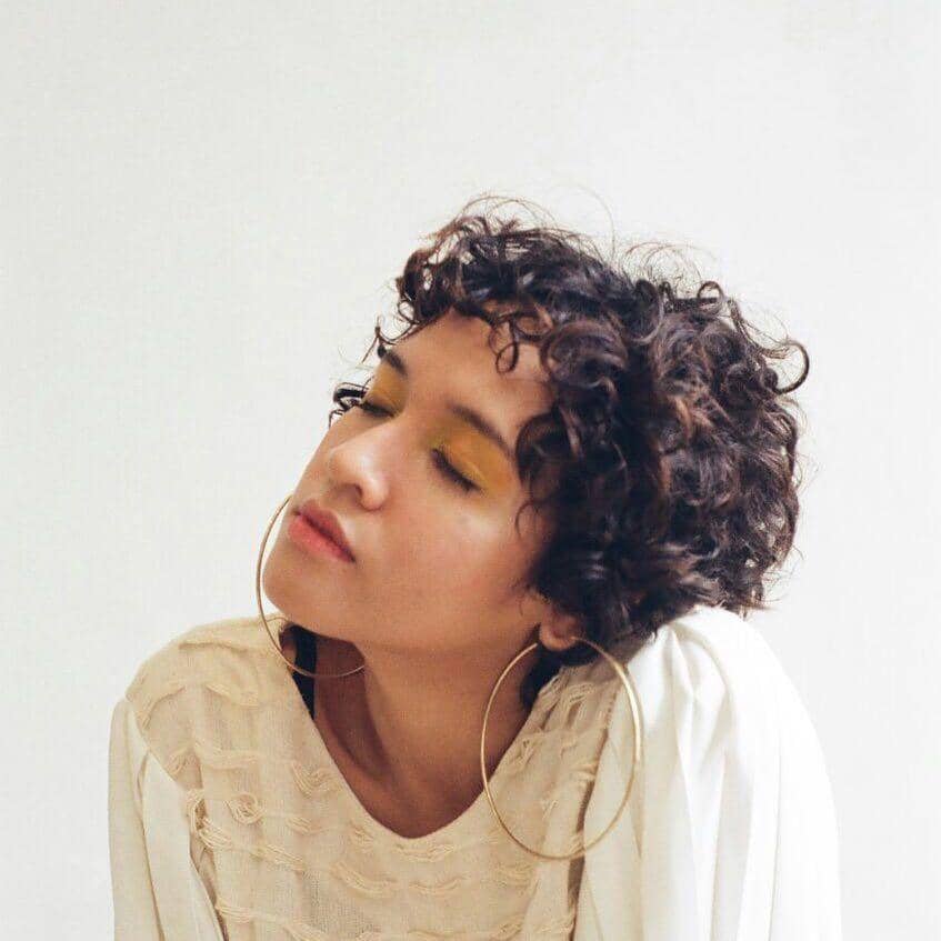 instagram.com/dea_dalila