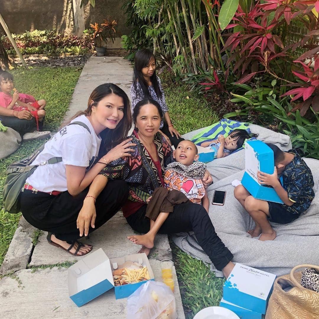 instagram.com/tamarableszynskiofficial