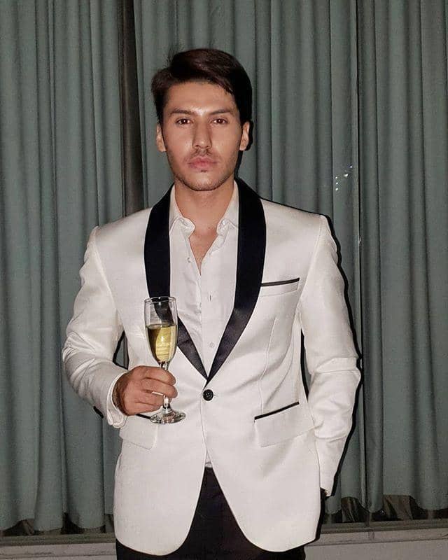 instagram.com/valentinopeter_