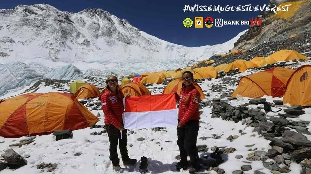 instagram.com/ina7summits