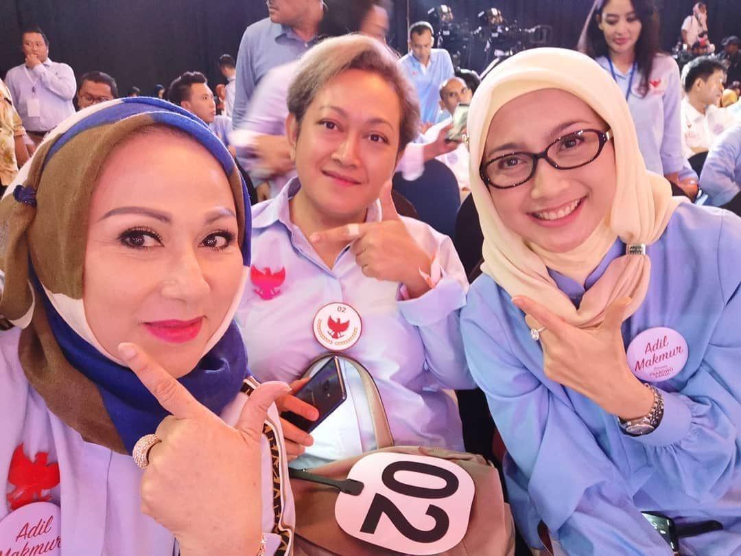 Instagram.com/cameliamalik234