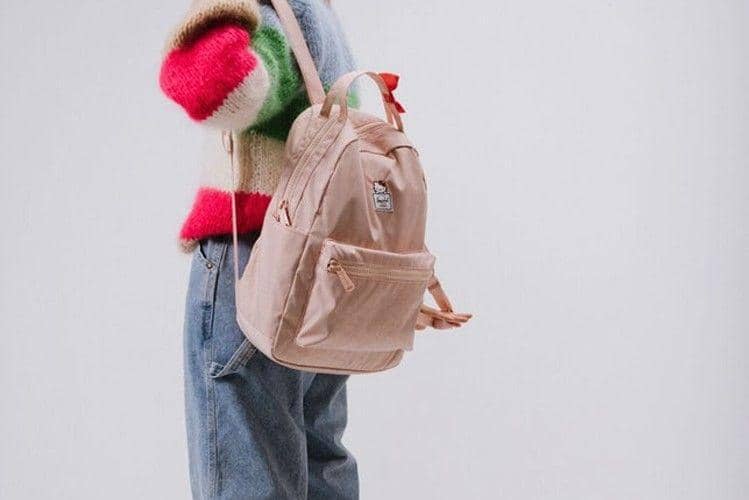 Dok. Herschel Supply