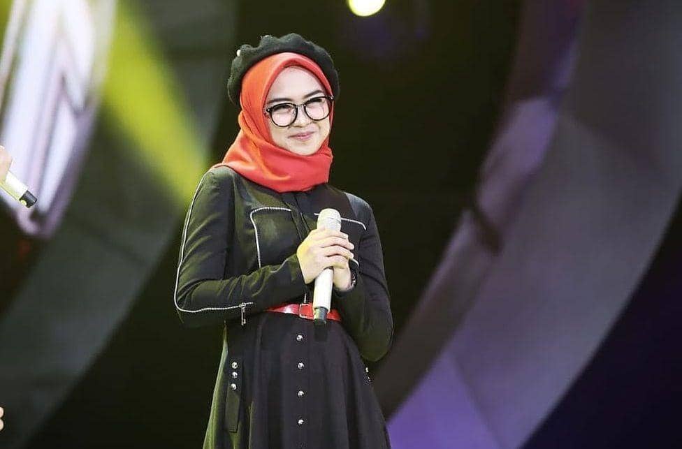 instagram.com/riaricis1795