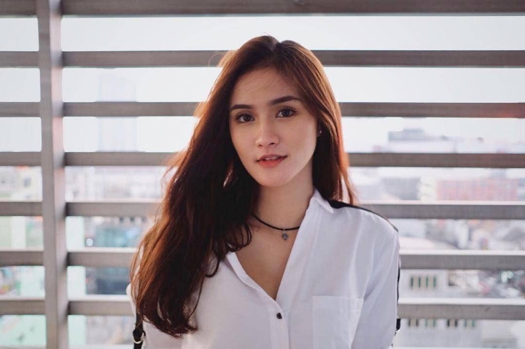 Instagram.com/iselfricella