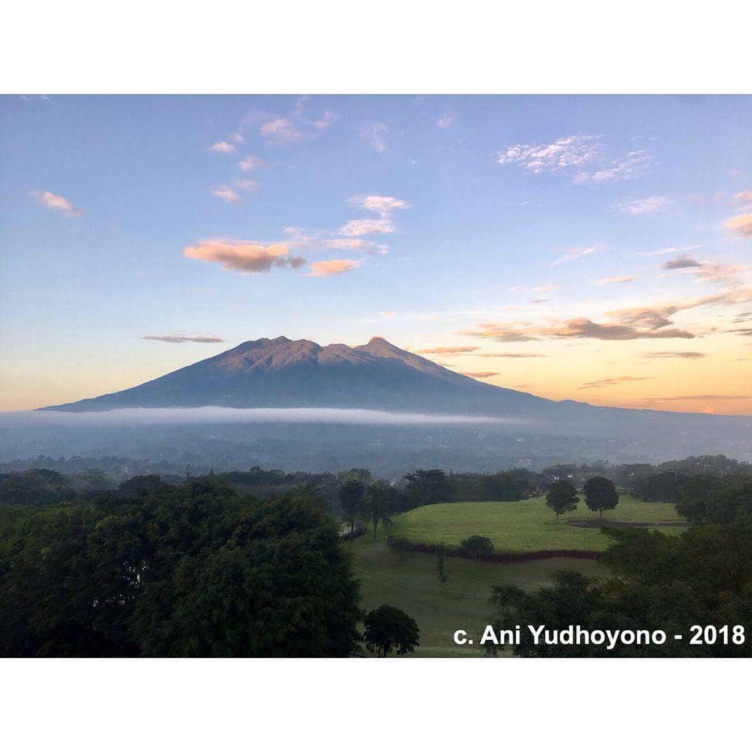 Instagram.com/aniyudhoyono