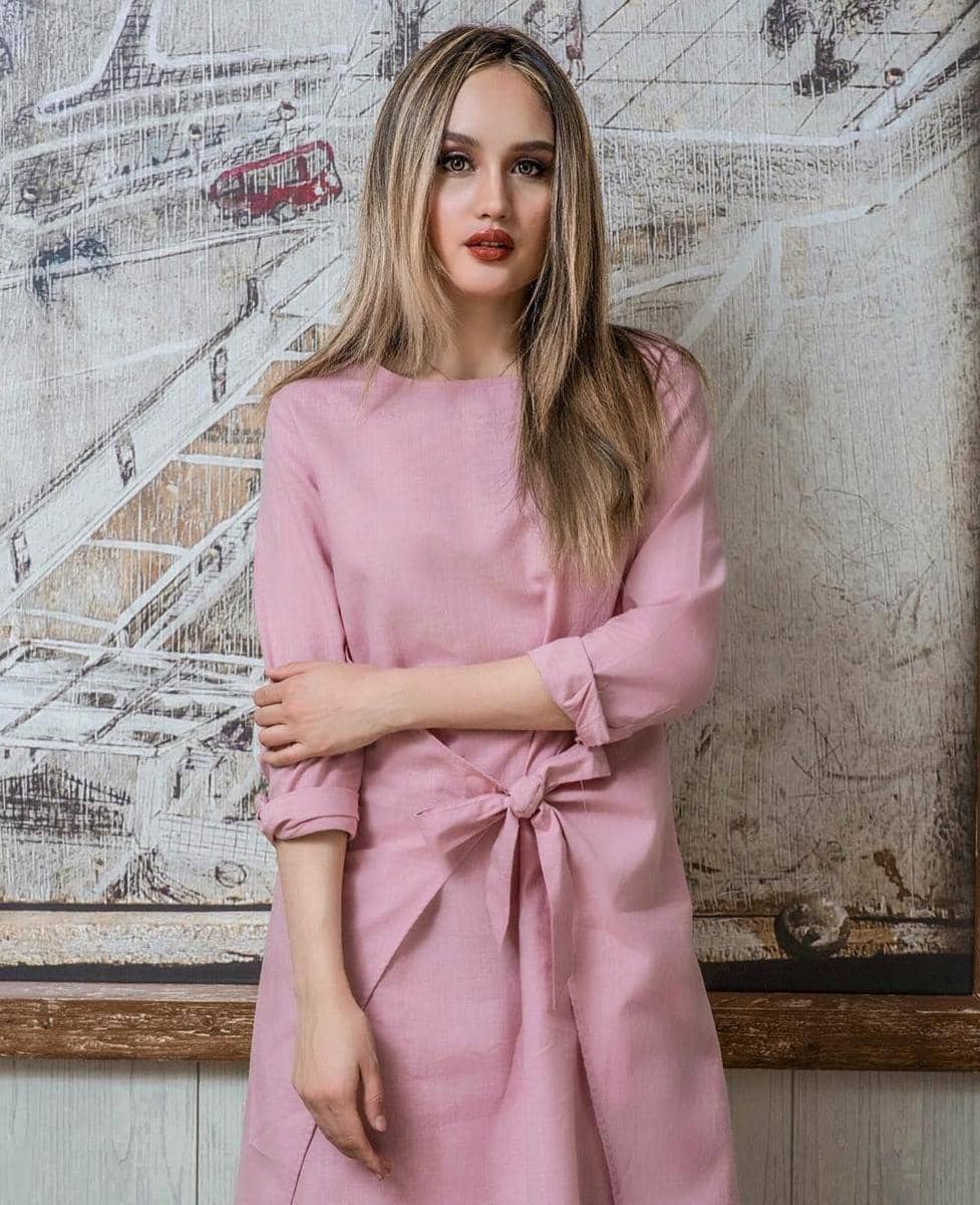 Instagram.com/claurakiehl