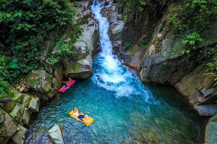 Mau Traveling Dekat Jakarta di Tengah Pandemi? Coba 7 Curug Ini, Yuk!