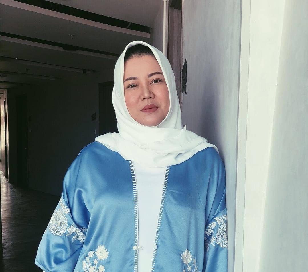 instagram.com/risa_saraswati