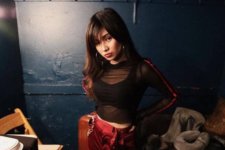 Instagram.com/@nikizefanya