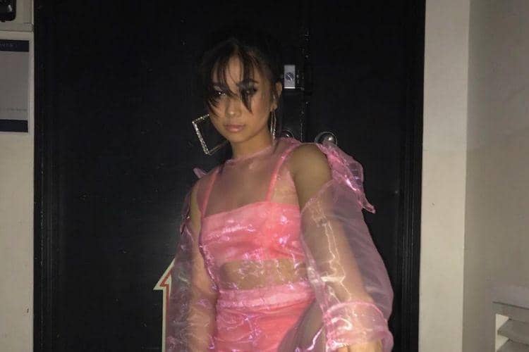 Instagram.com/@nikizefanya