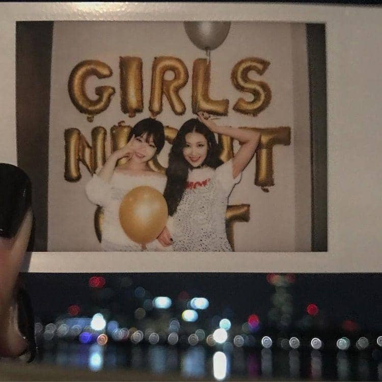 Instagram.com/risabae_art