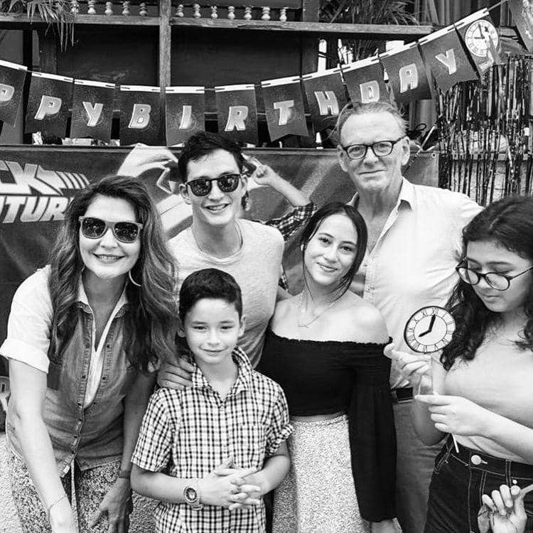 Instagram.com/mike_lewis