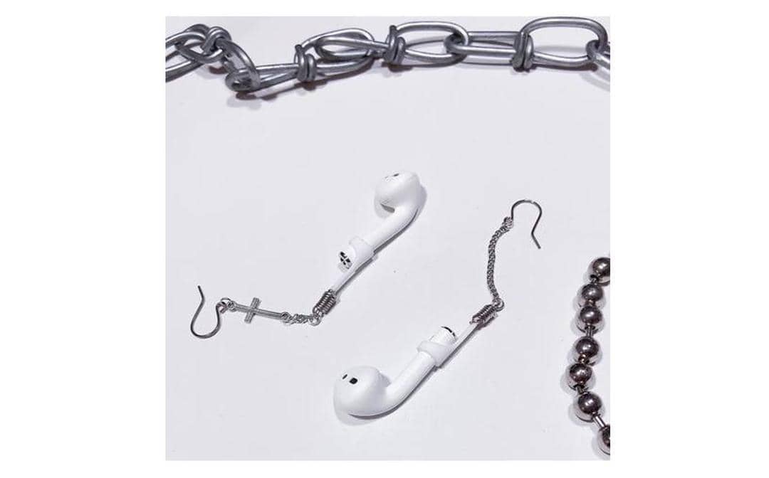 instagram.com/deadanimemom