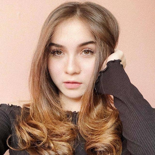 instagram.com/elinaaaaajoerg