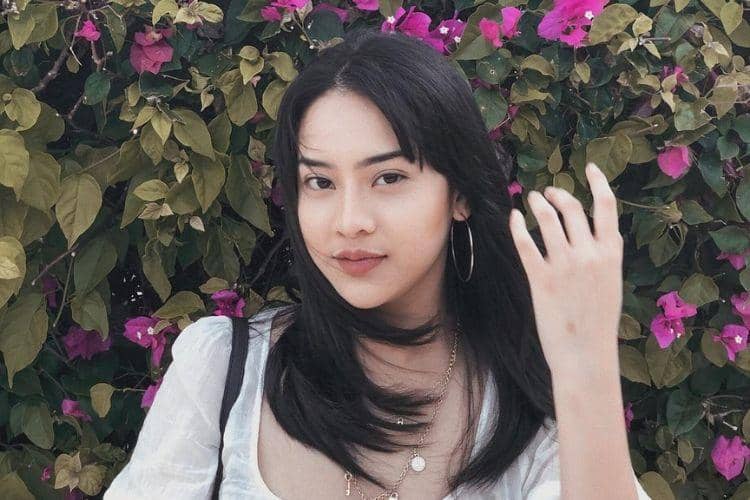 Instagram.com/@anyageraldine