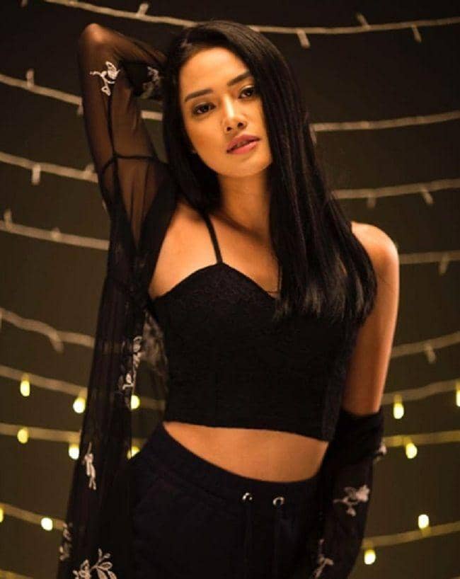 instagram.com/kiranadevina