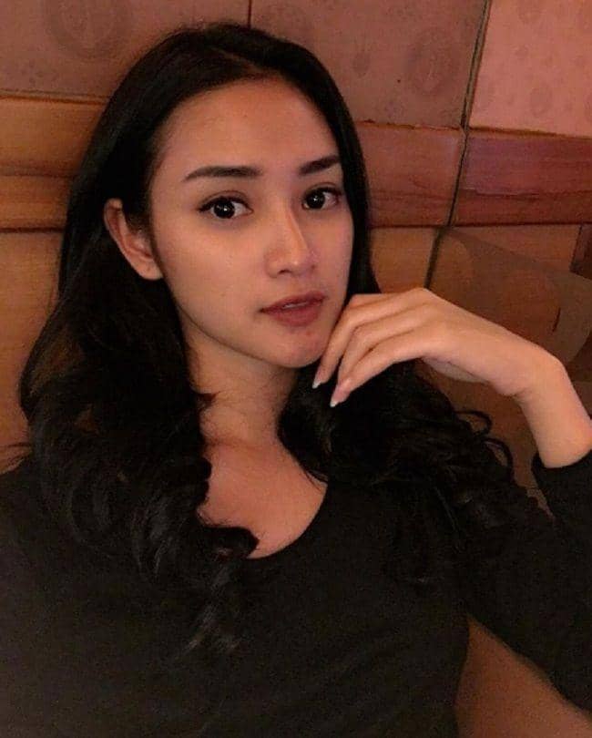 instagram.com/kiranadevina