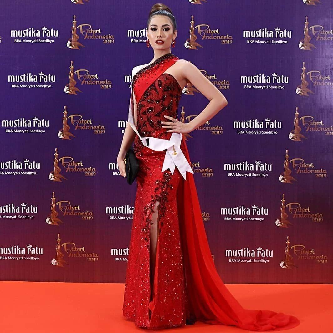 Instagram.com/frederikacull