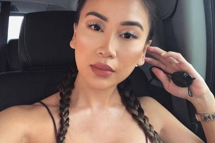 Instagram.com/@keziatoemion