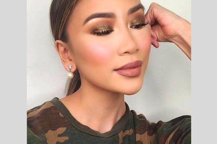 Instagram.com/@keziatoemion