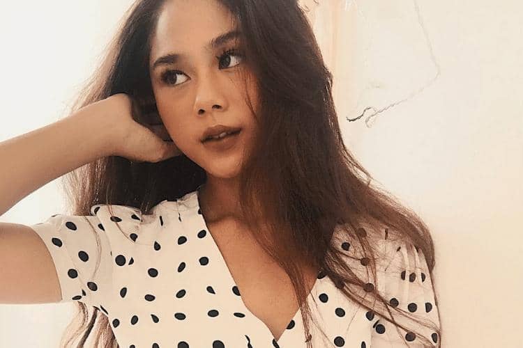 instagram.com/@cakecaine