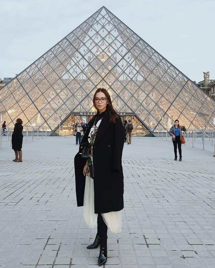 Instagram.com/@karinadila8921