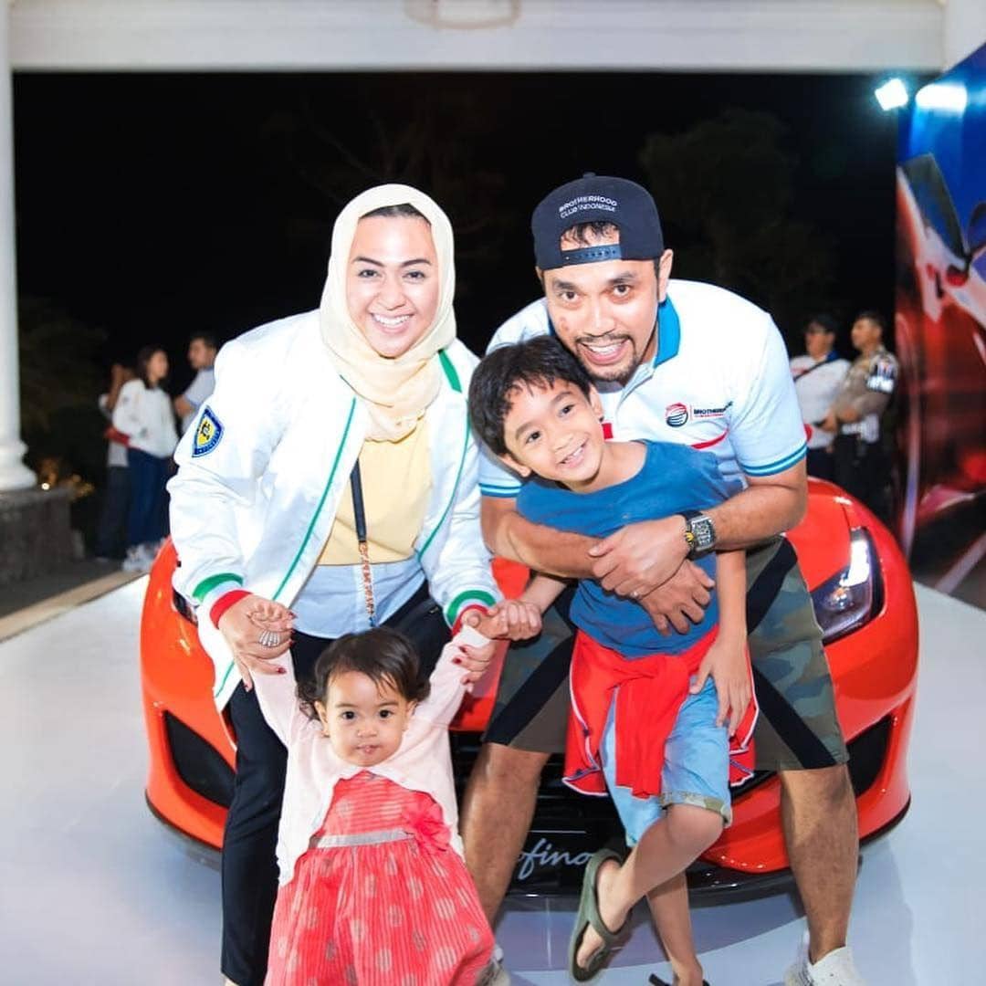 Instagram.com/ahmadsahroni88