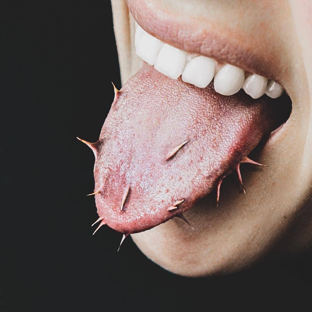 Instagram.com/mofart_photomontages