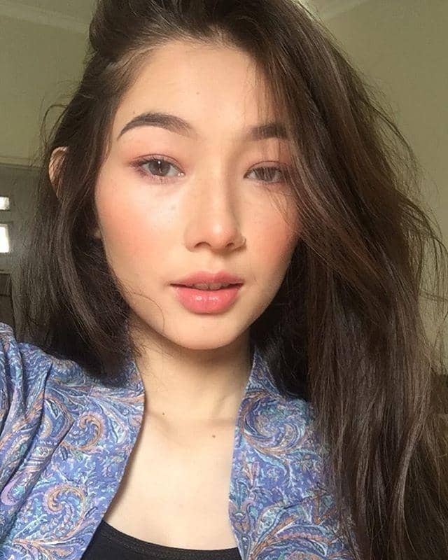 Instagram.com/devinaureel