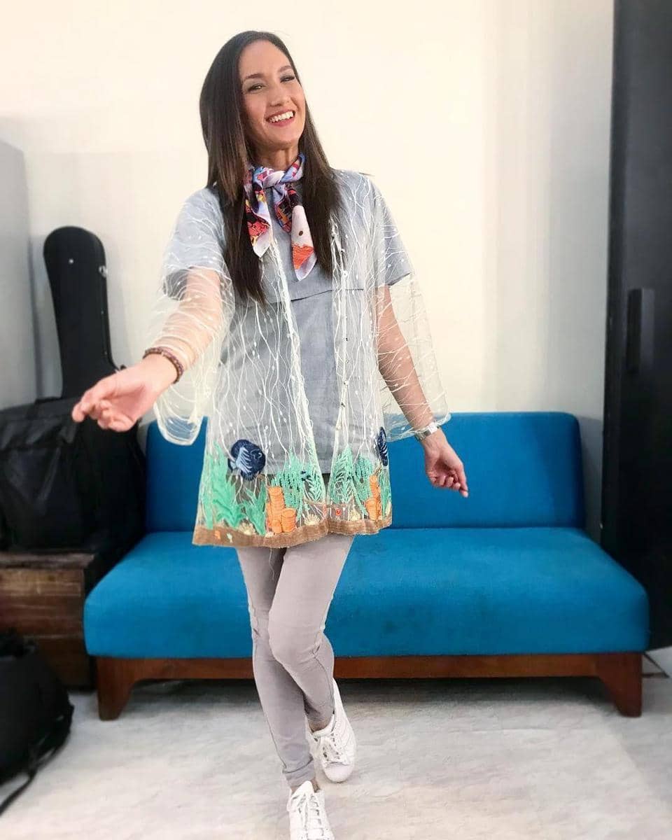 Popbela.com/@nadinelist