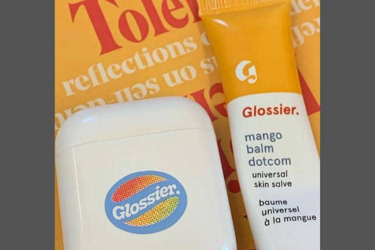 Instagram.com/@glossier