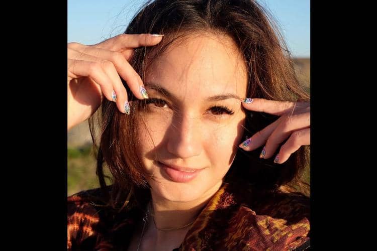 Instagram.com/@nadinelist