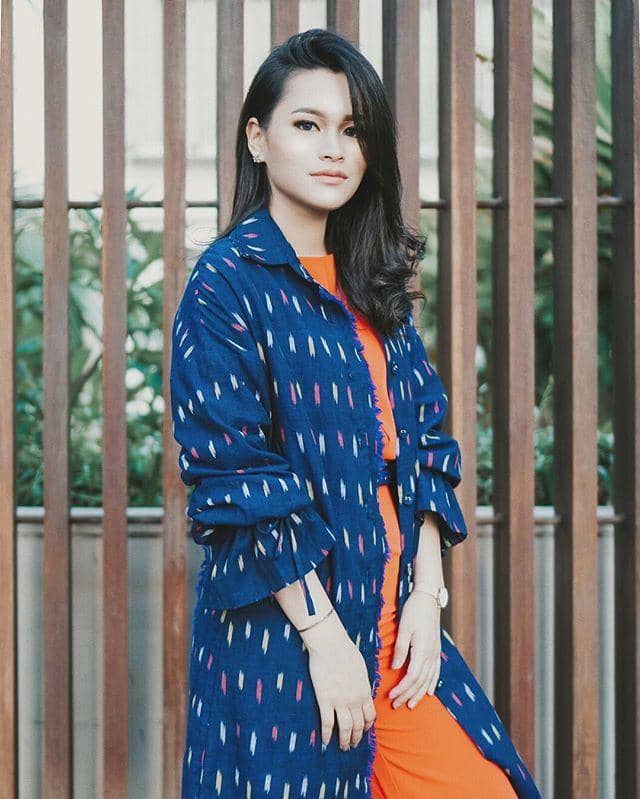 Instagram.com/twindararasati