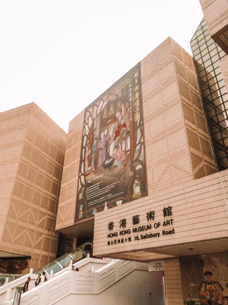 theblondeabroad.com/