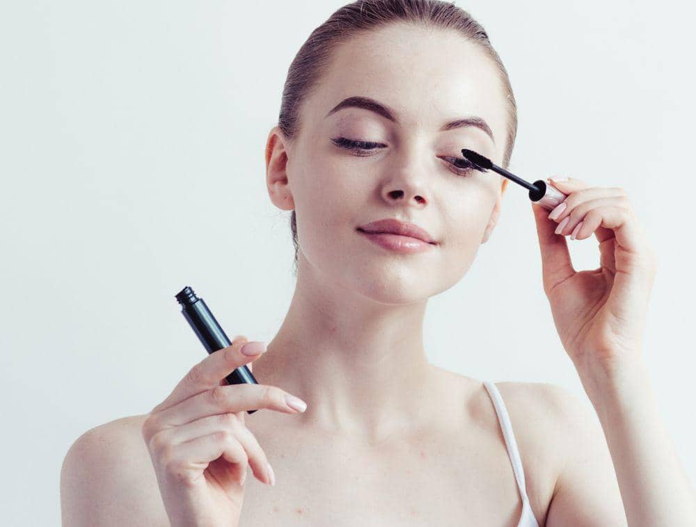 Shutterstock/Irina Bg