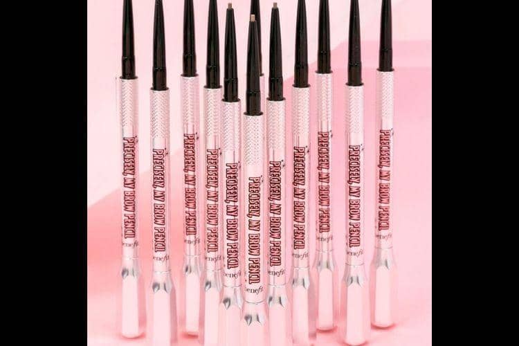 Instagram.com/@benefitcosmetics