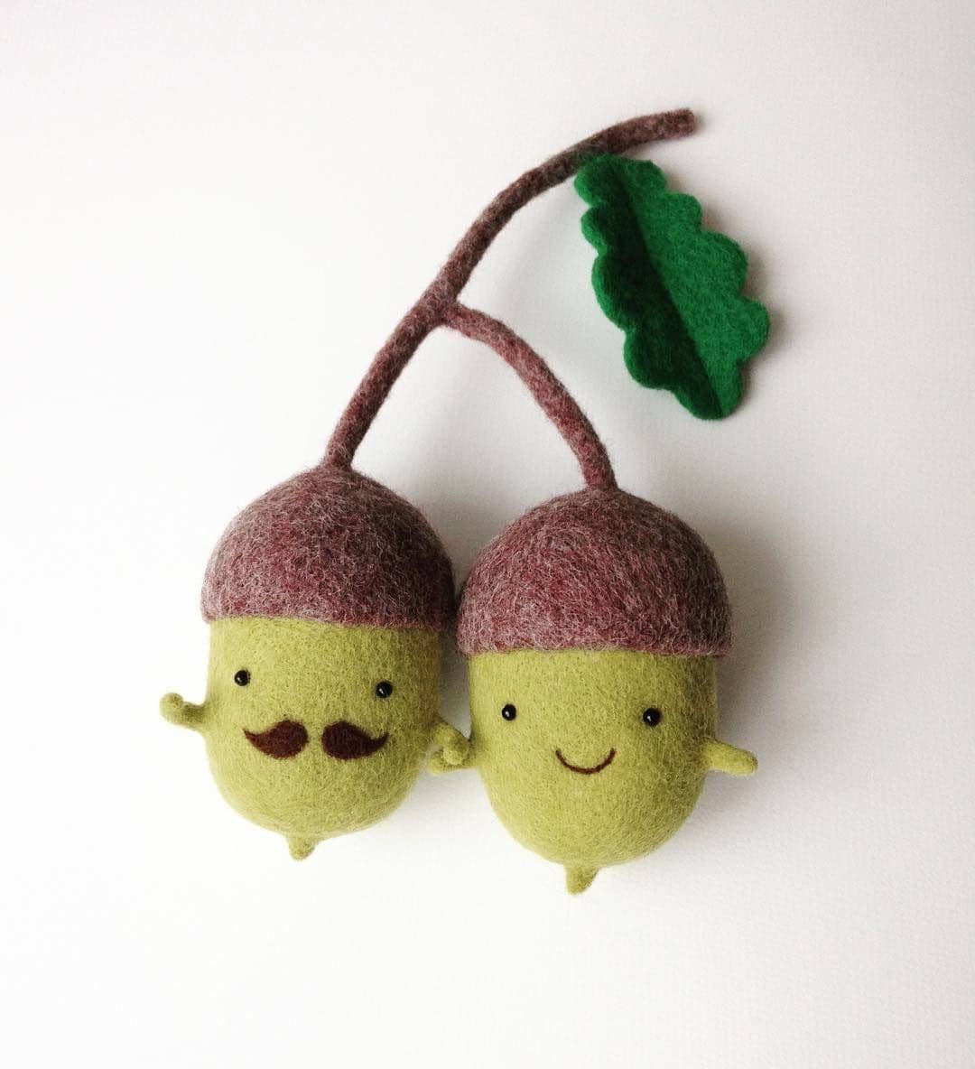 instagram.com/manooni_shop/