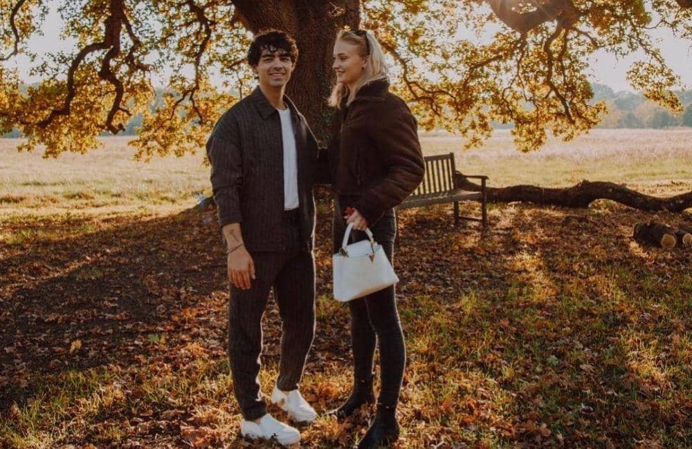 instagram.com/sophiet