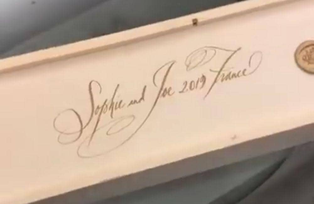 instagram.com/theworldofjonatics