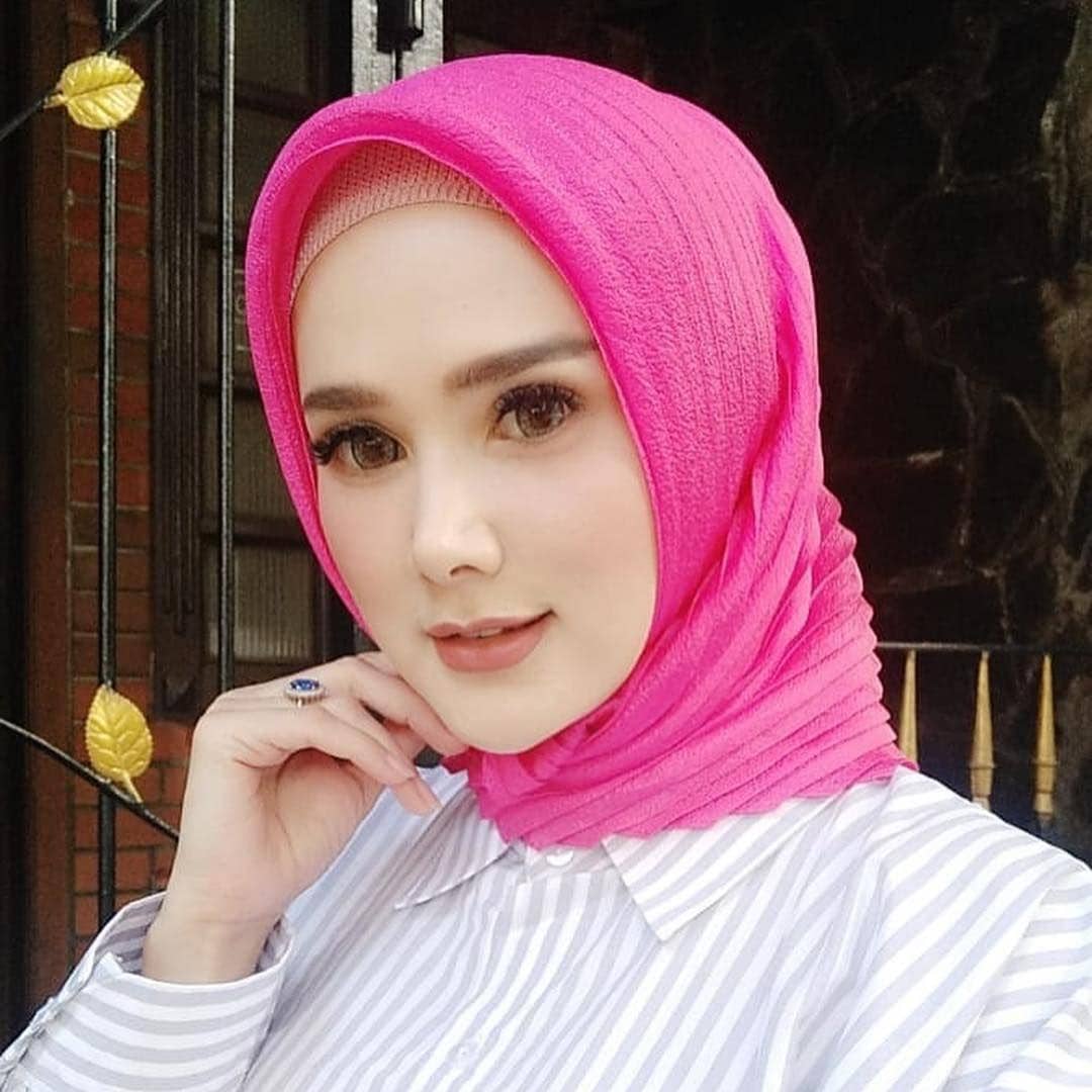 Instagram.com/mulanjameela1