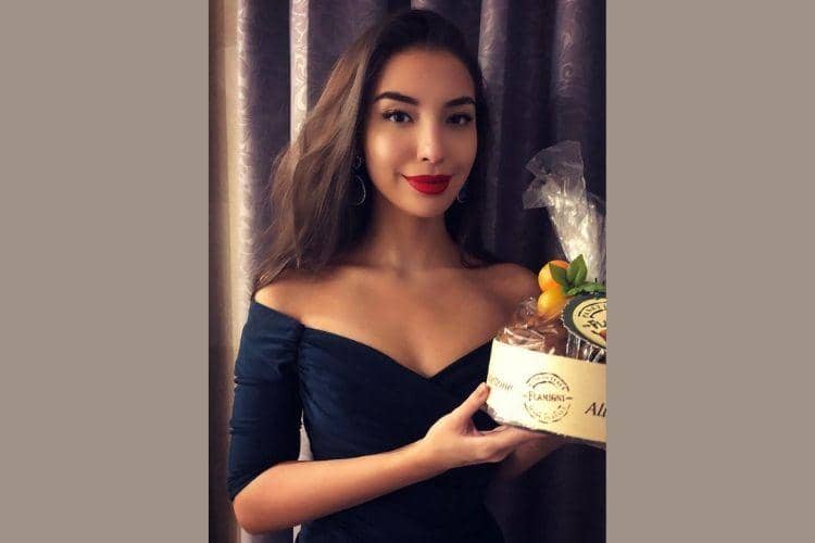 instagram.com/manodelia