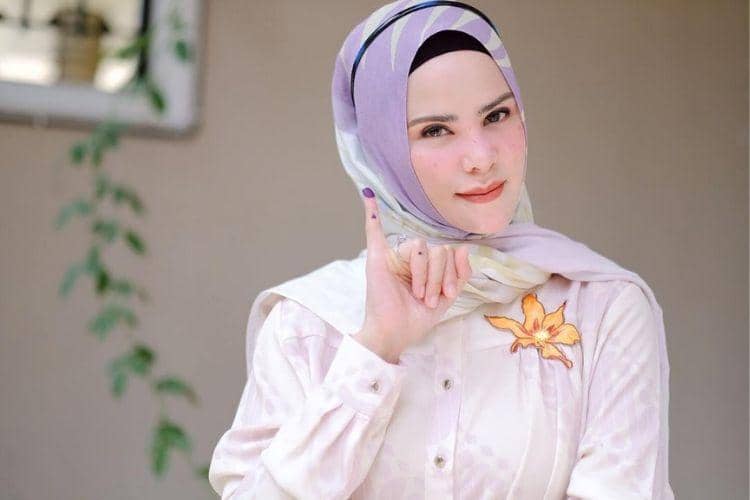 instagram.com/angellelga